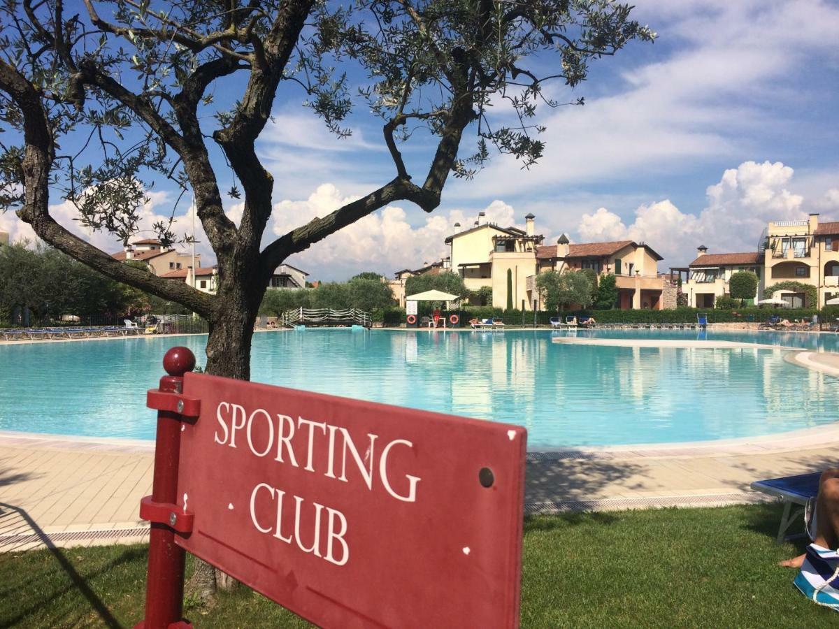 La Chicca Del Garda Lägenhet Peschiera del Garda Exteriör bild
