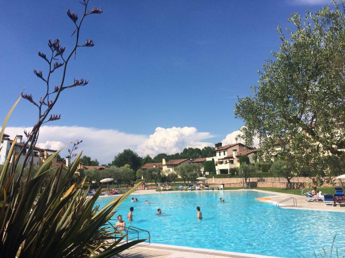 La Chicca Del Garda Lägenhet Peschiera del Garda Exteriör bild