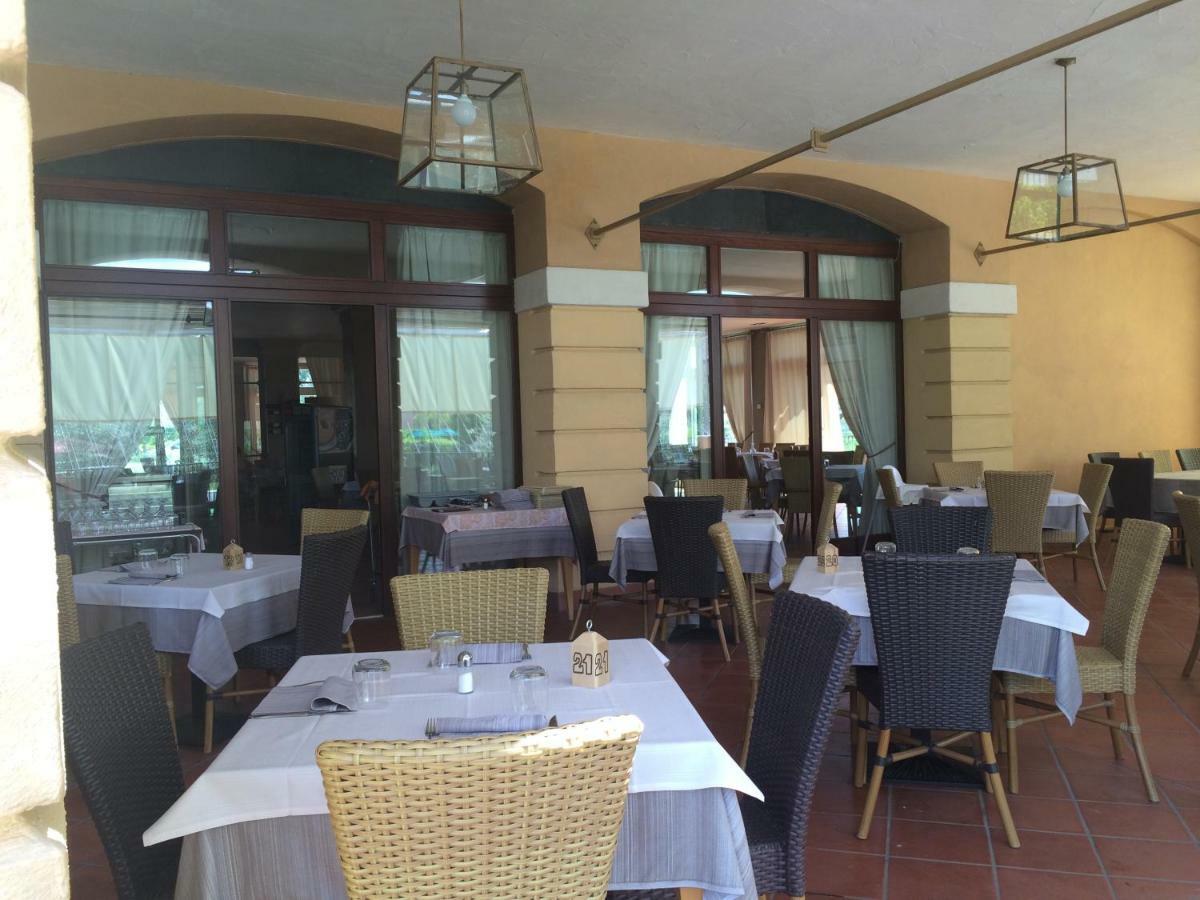 La Chicca Del Garda Lägenhet Peschiera del Garda Exteriör bild