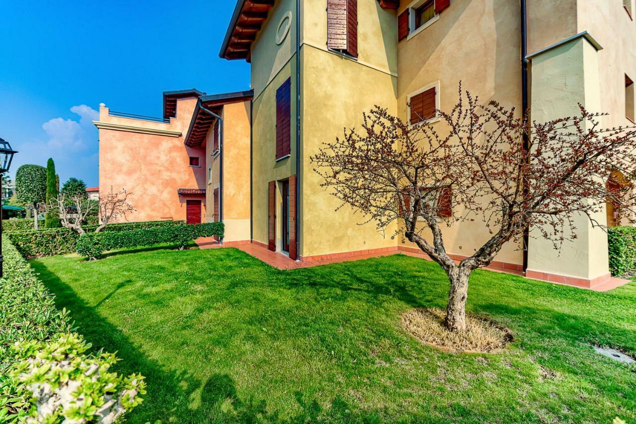 La Chicca Del Garda Lägenhet Peschiera del Garda Exteriör bild