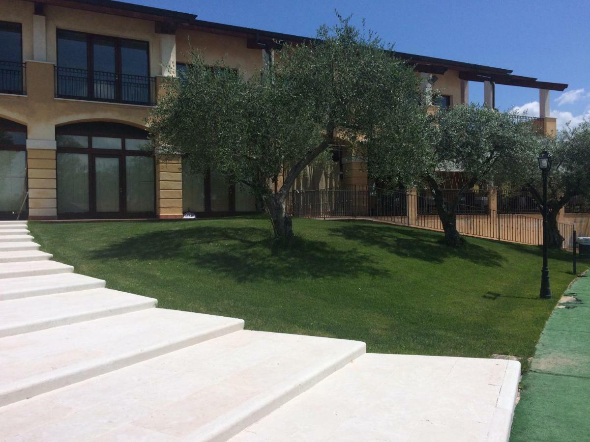 La Chicca Del Garda Lägenhet Peschiera del Garda Exteriör bild