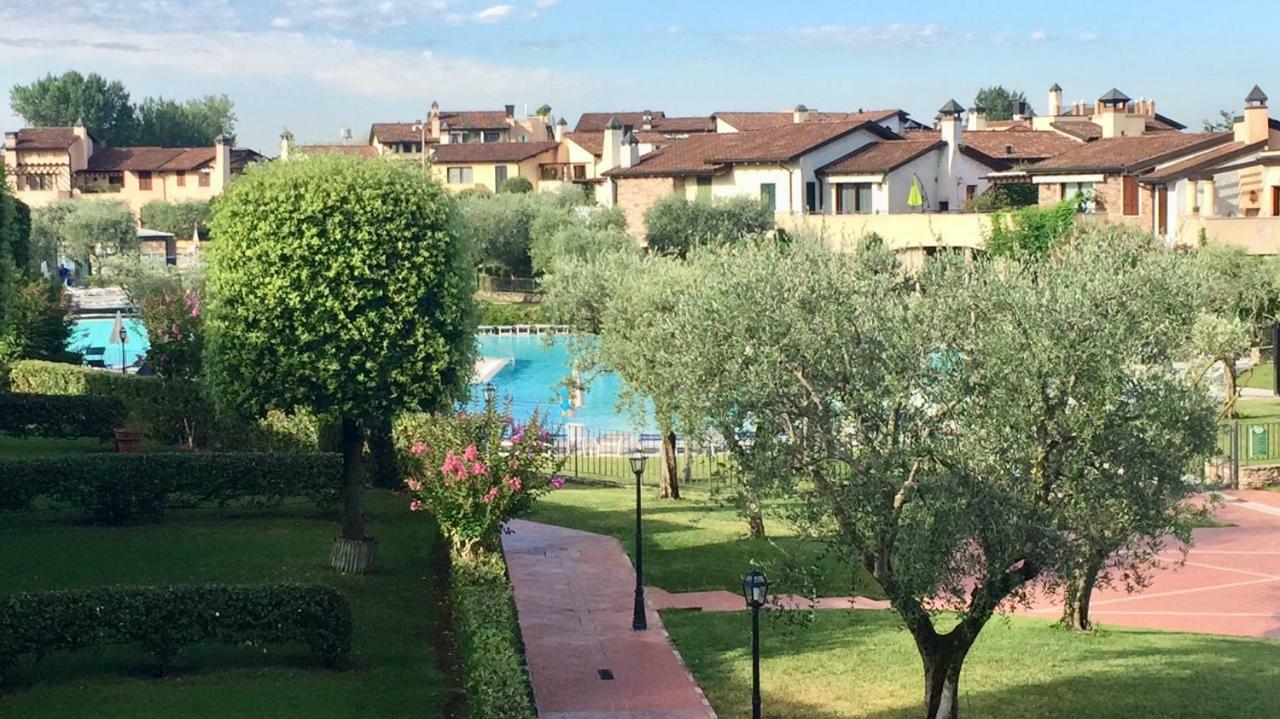 La Chicca Del Garda Lägenhet Peschiera del Garda Exteriör bild