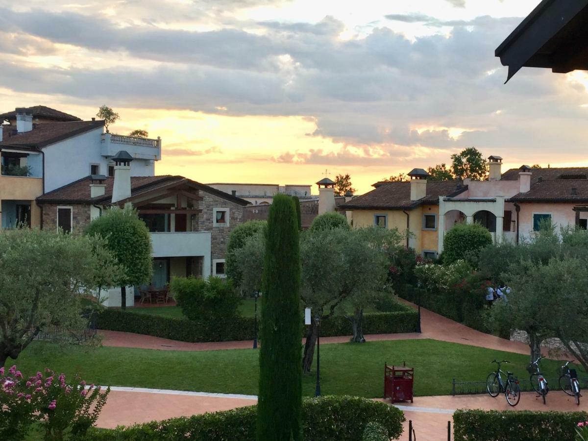 La Chicca Del Garda Lägenhet Peschiera del Garda Exteriör bild
